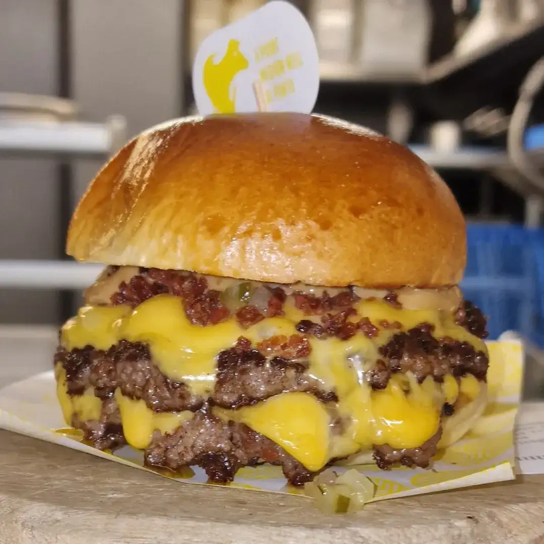American Cheese - Plato artesanal en Bacon Love