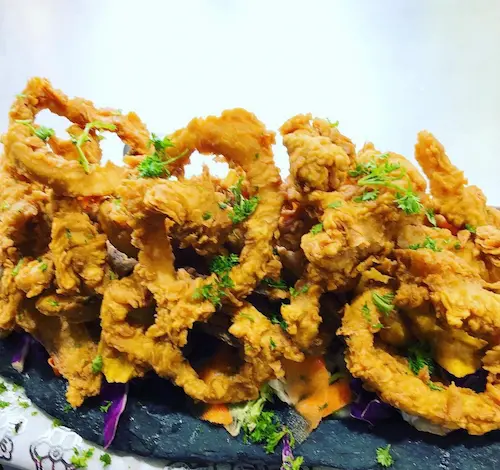 Fingers de Pollo - Plato artesanal en Bacon Love